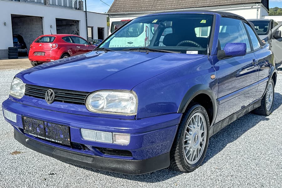 Cabrio VW Golf - deutsche Papiere